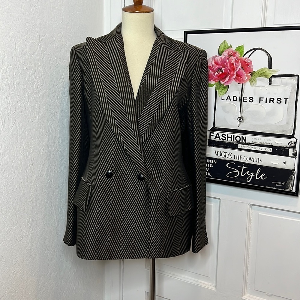 Emanuel Ungaro Black & Tan Striped Blazer Size 4/38